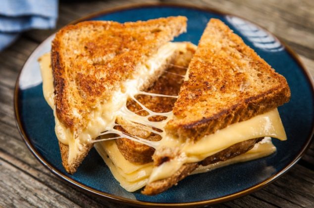 grilled-cheese-sandwich-634x420-1.jpg